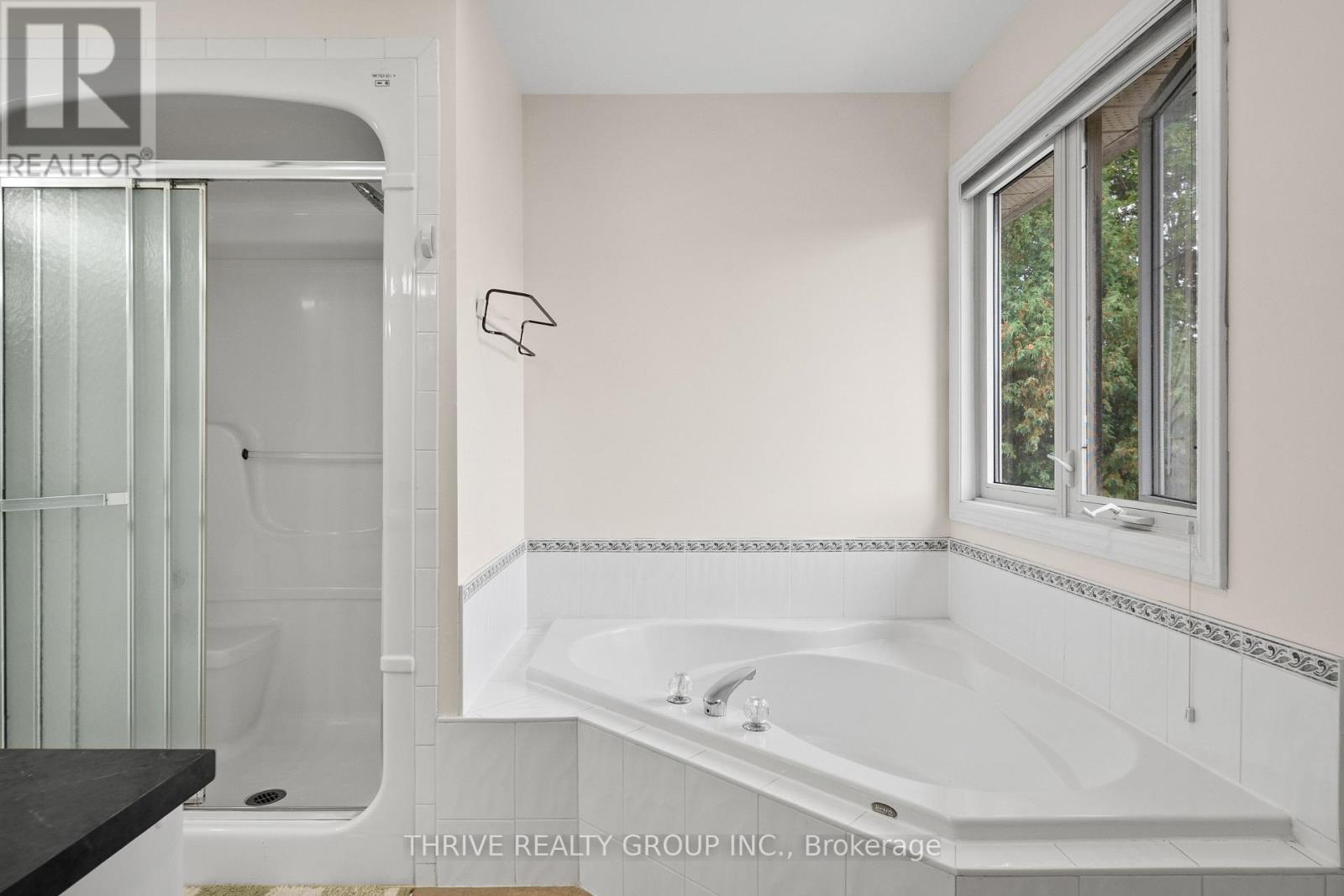 70 PINEBROOK COURT - Image 23