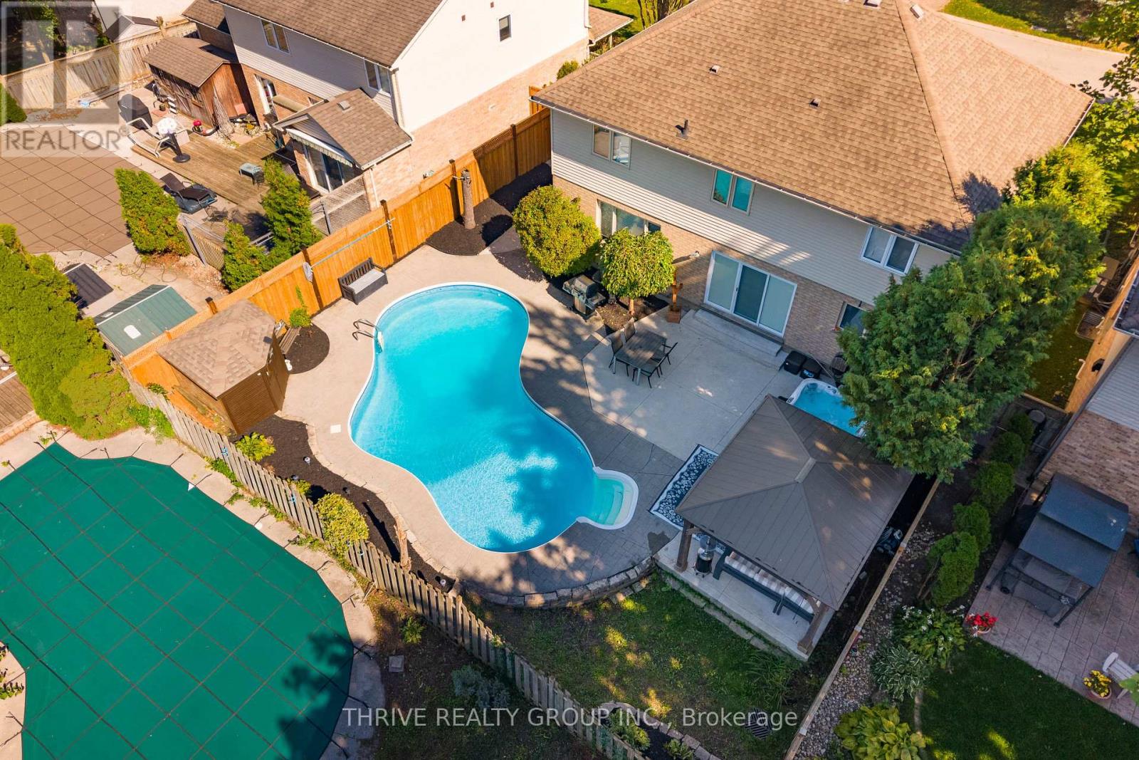 70 PINEBROOK COURT - 44