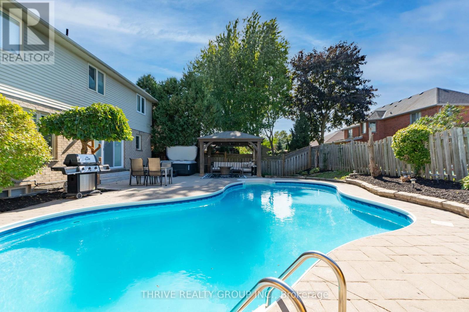 70 PINEBROOK COURT - Image 47