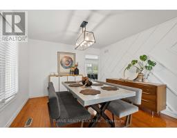 Dining room - 70 Pinebrook Court, London North, ON N5X4C6 Photo 10