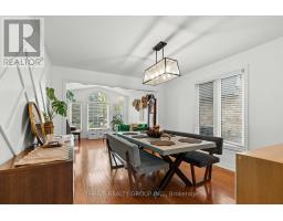 Living room - 70 Pinebrook Court, London North, ON N5X4C6 Photo 11