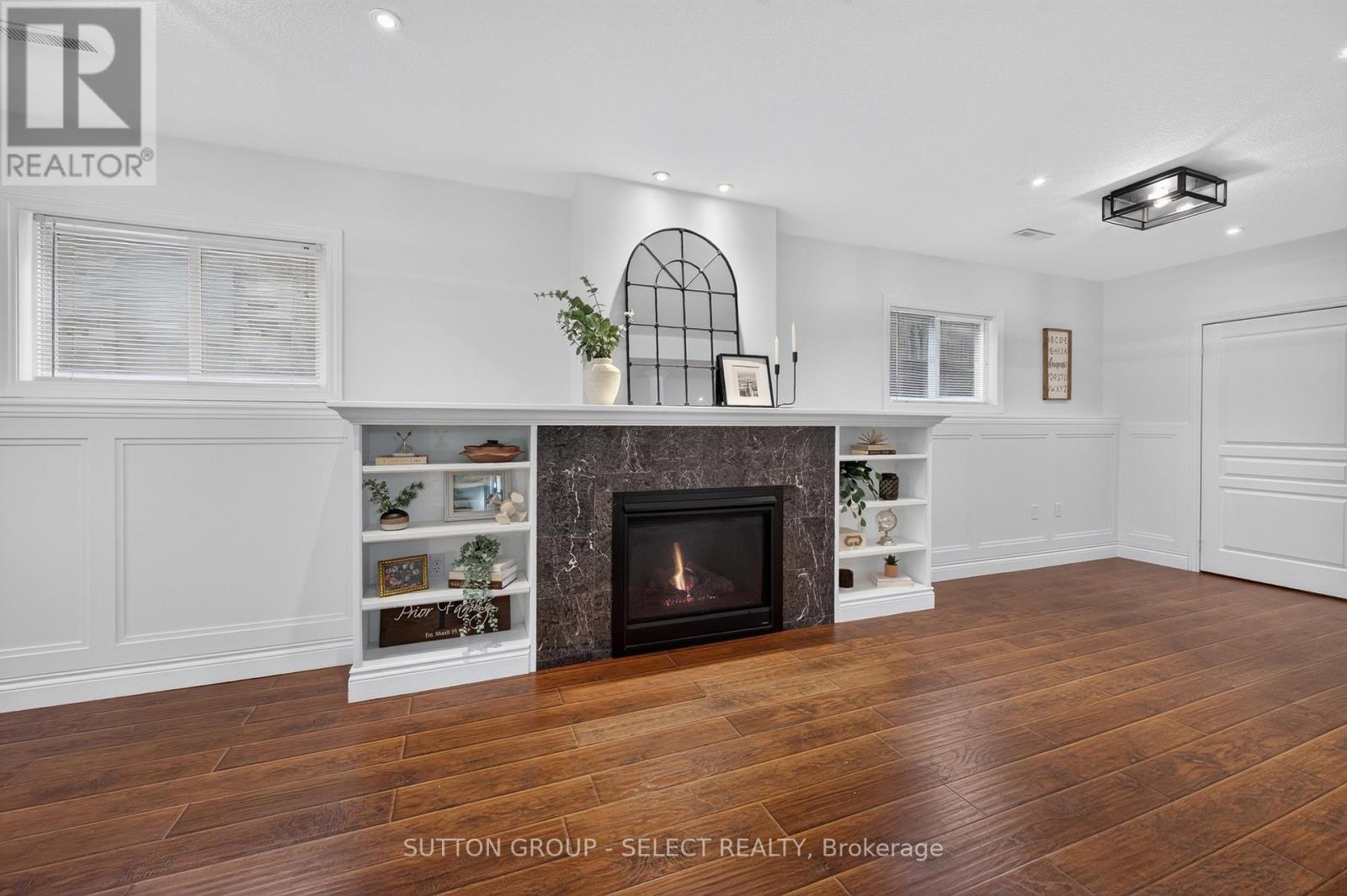 1801 SEYMOUR CRESCENT - Image 27