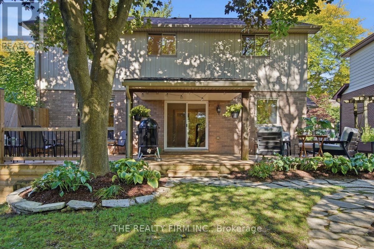 11 SOMERSET CRESCENT - Image 31