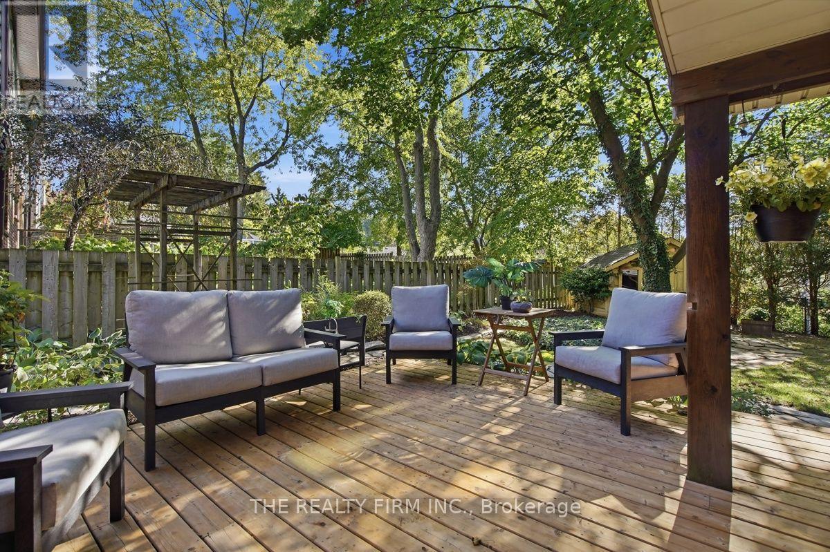 11 SOMERSET CRESCENT - 35