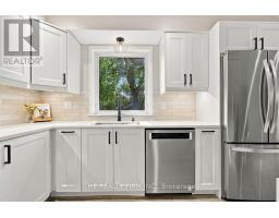 Laundry room - 11 Somerset Crescent, London South, ON N6K3L6 Photo 11