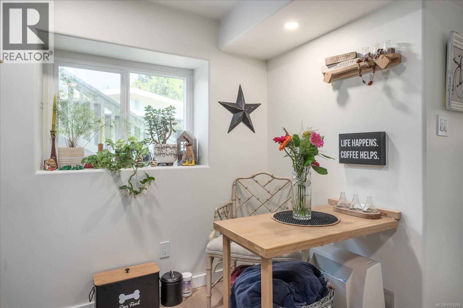 1728 Extension Rd - 52