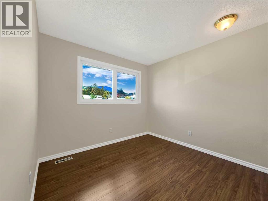 5 97 Avenue - 13
