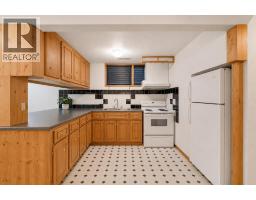 4736 17 Avenue NW - photo 20