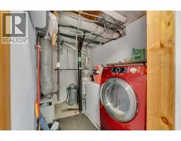 4736 17 Avenue NW - photo 22