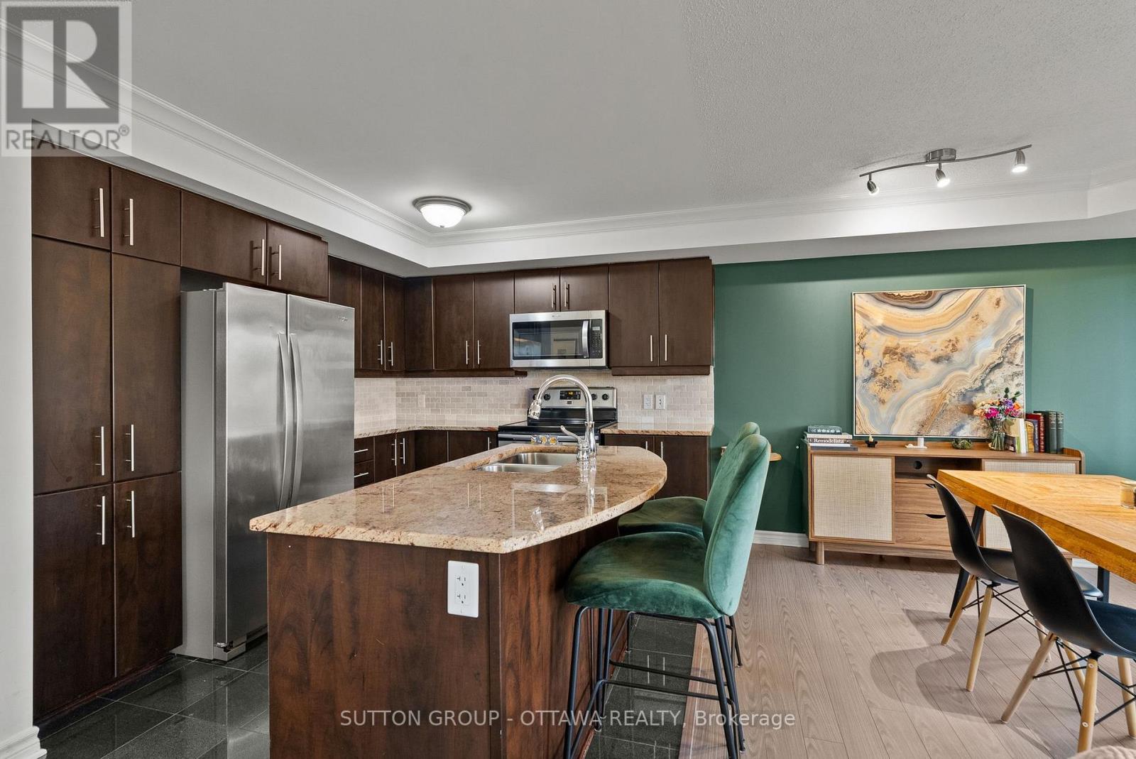 #7 565 STONEFIELD PRIVATE - Image 17