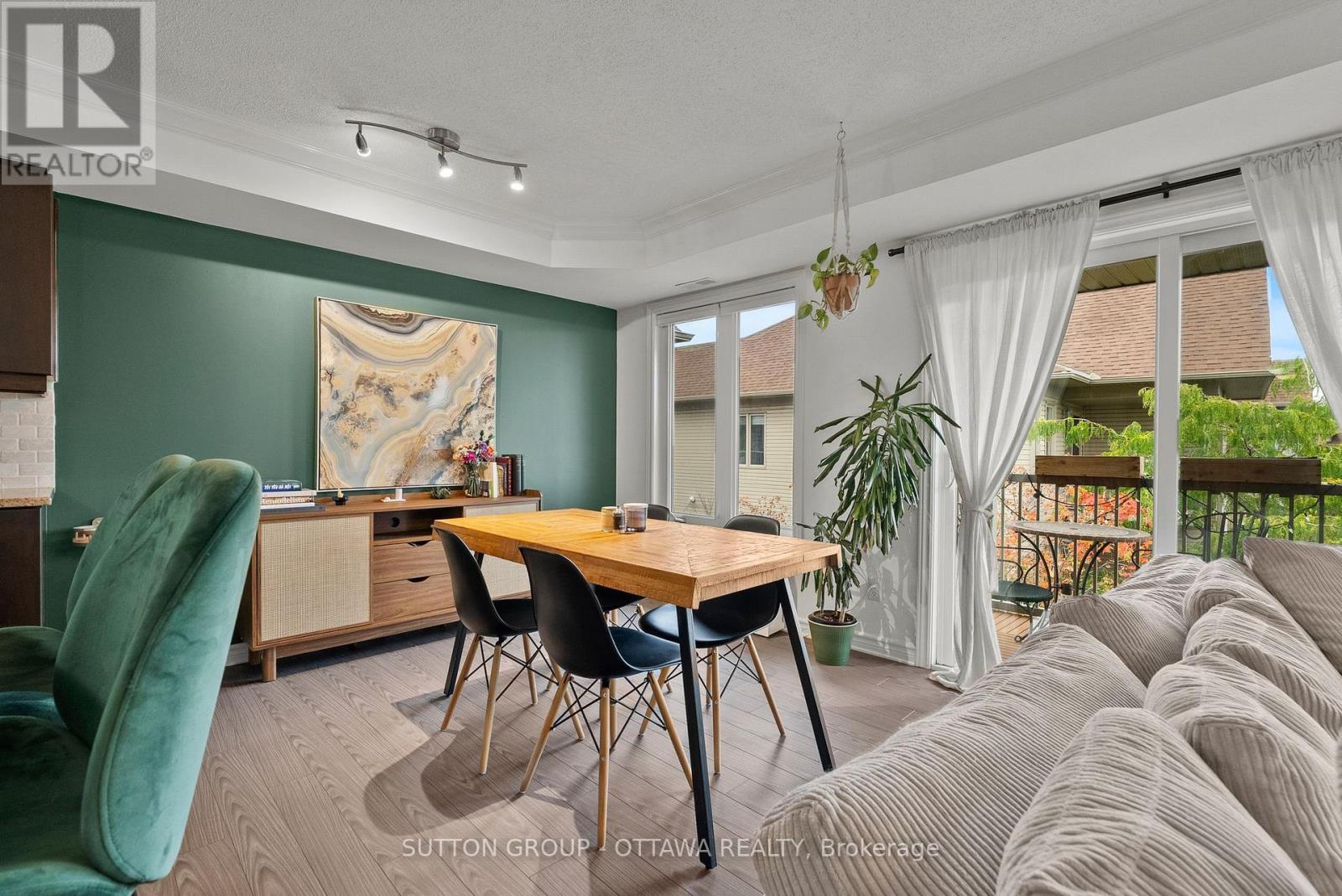 #7 565 STONEFIELD PRIVATE - Image 18