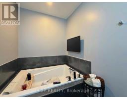 543 Rathburn Lane, Ottawa, ON K1T0T3 Photo 34