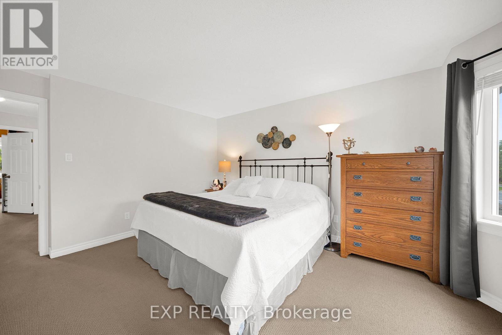 223 MONTEREY DRIVE - Image 17