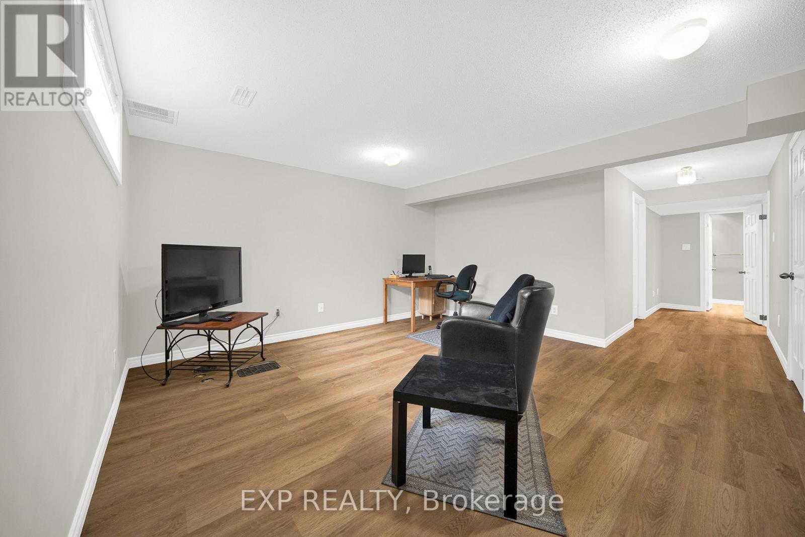 223 MONTEREY DRIVE - Image 26