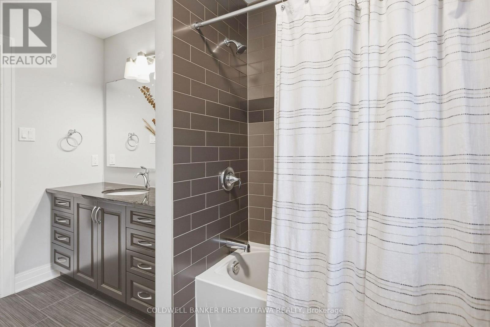 529 ADAMSON CRESCENT - Image 29