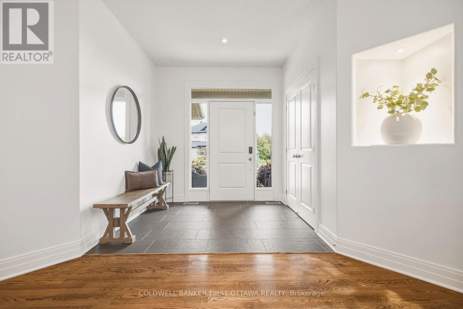 529 ADAMSON CRESCENT - 3