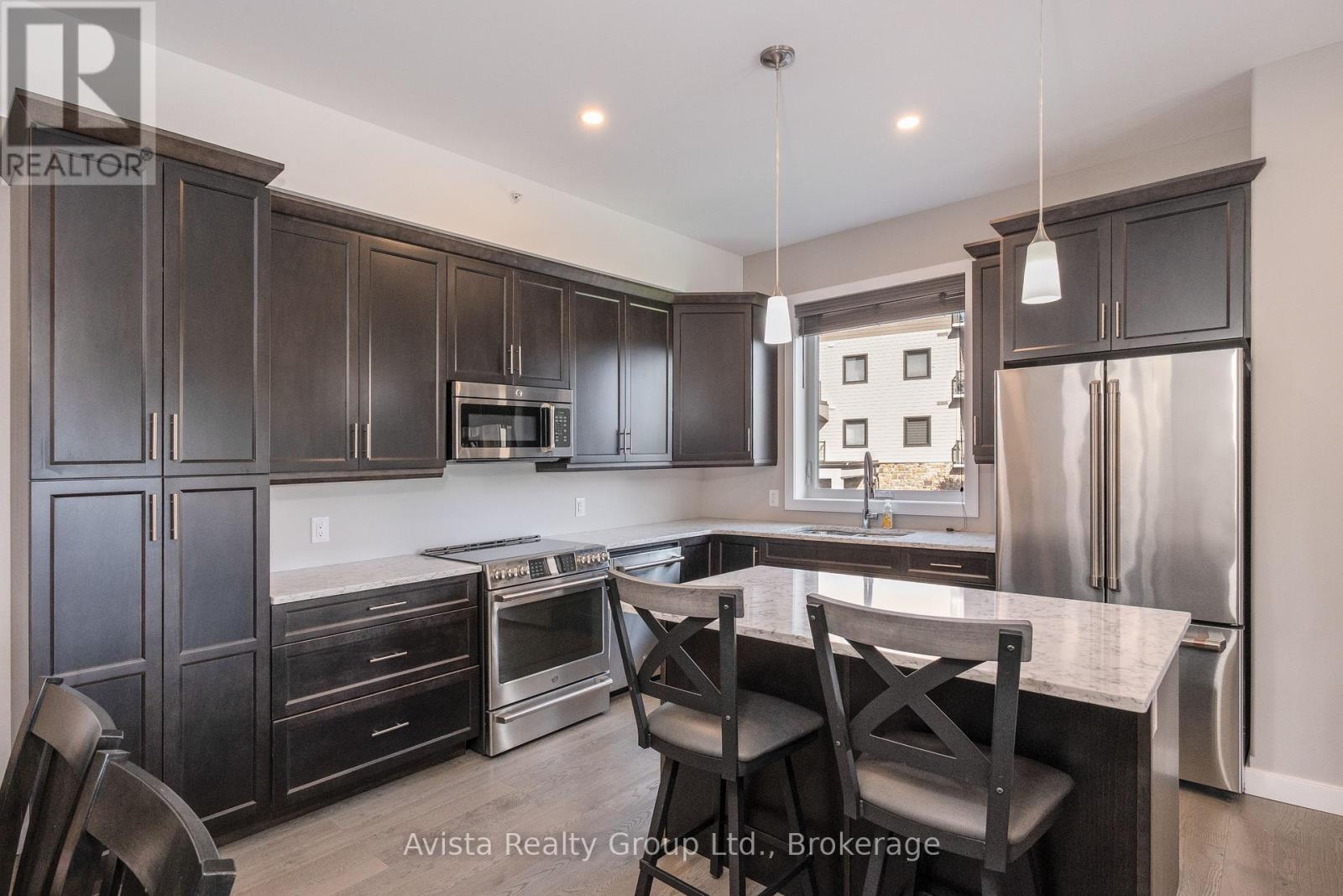#118 200 OASIS LANE - Image 3