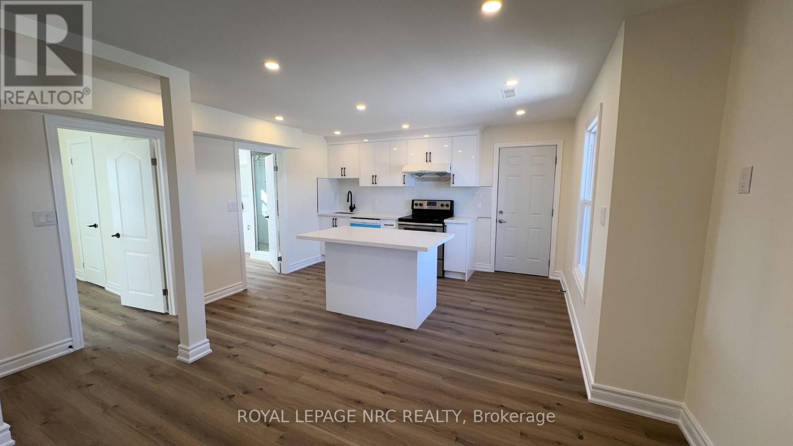 4677 CRYSLER AVENUE - 29