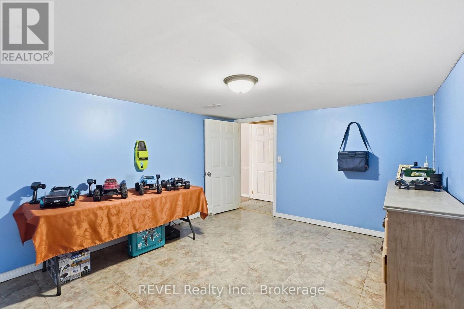 3 ORMOND STREET N - Image 30
