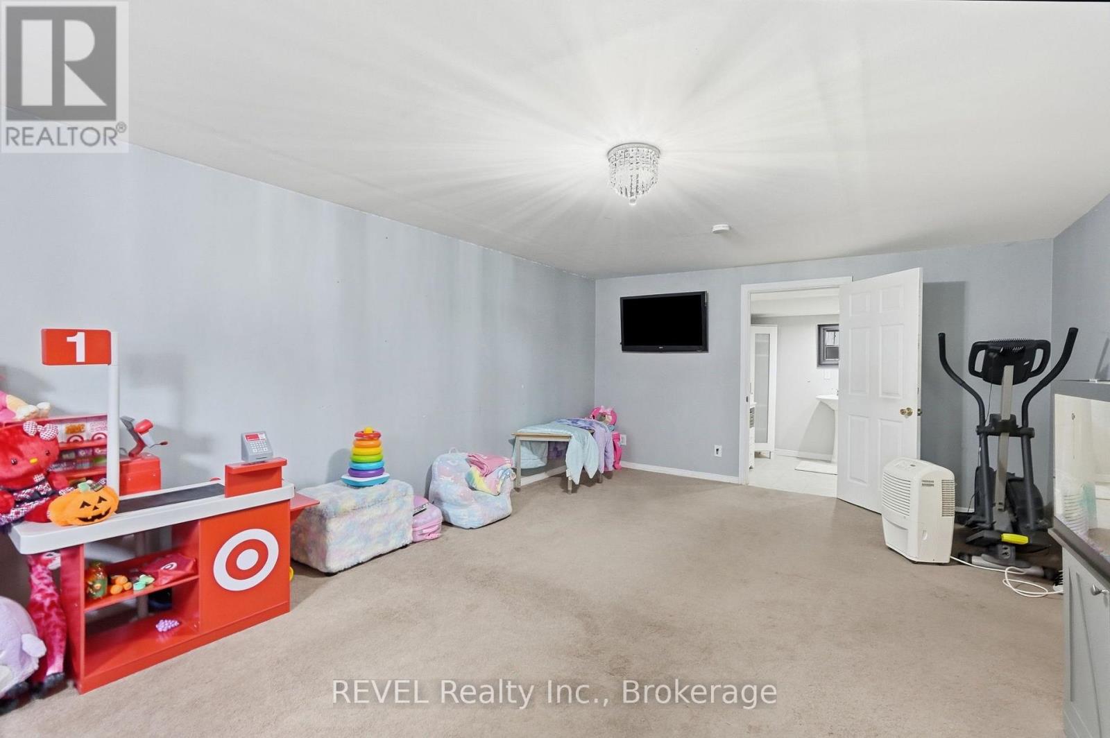 3 ORMOND STREET N - Image 39