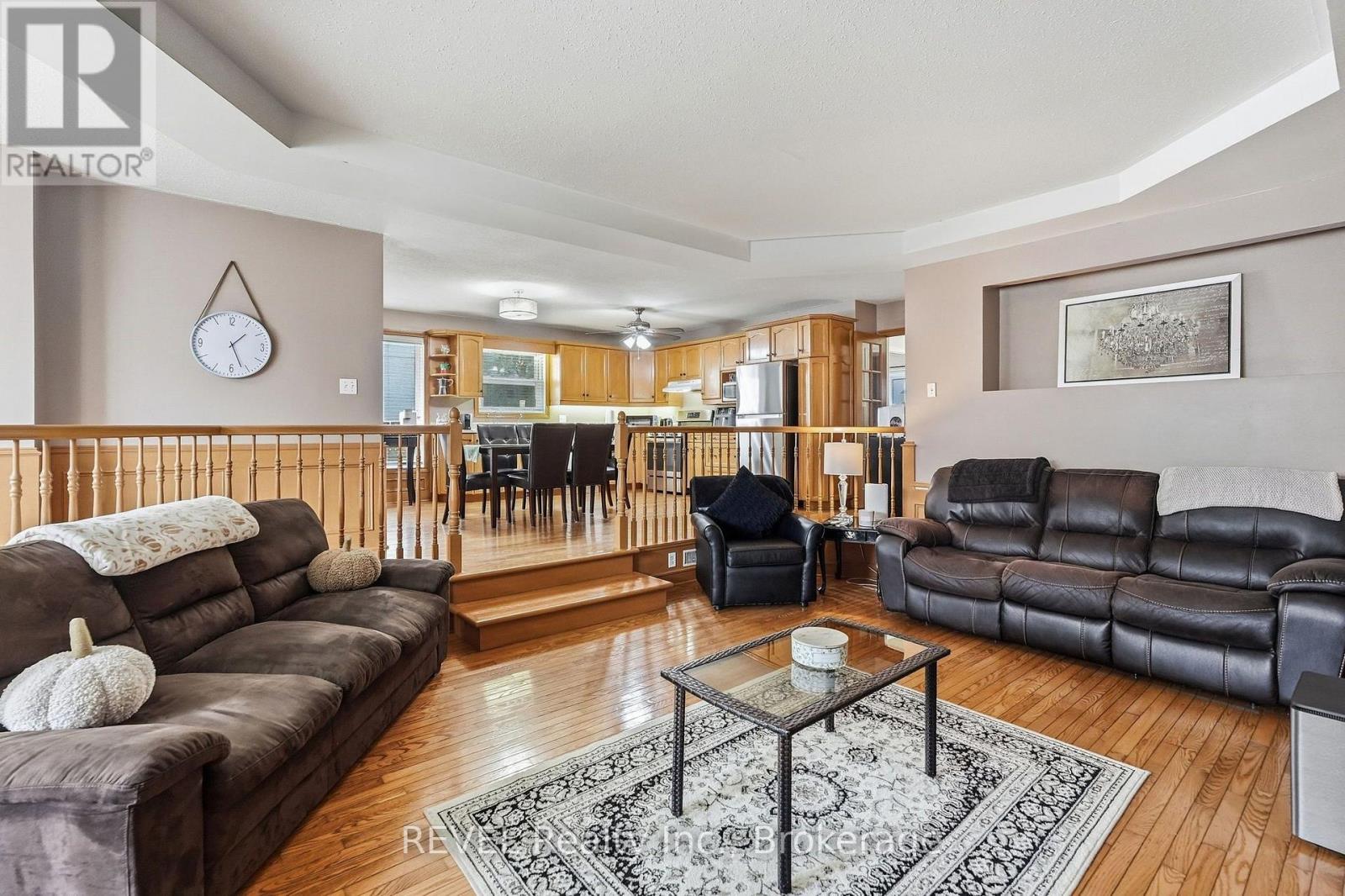 3 ORMOND STREET N - Image 8
