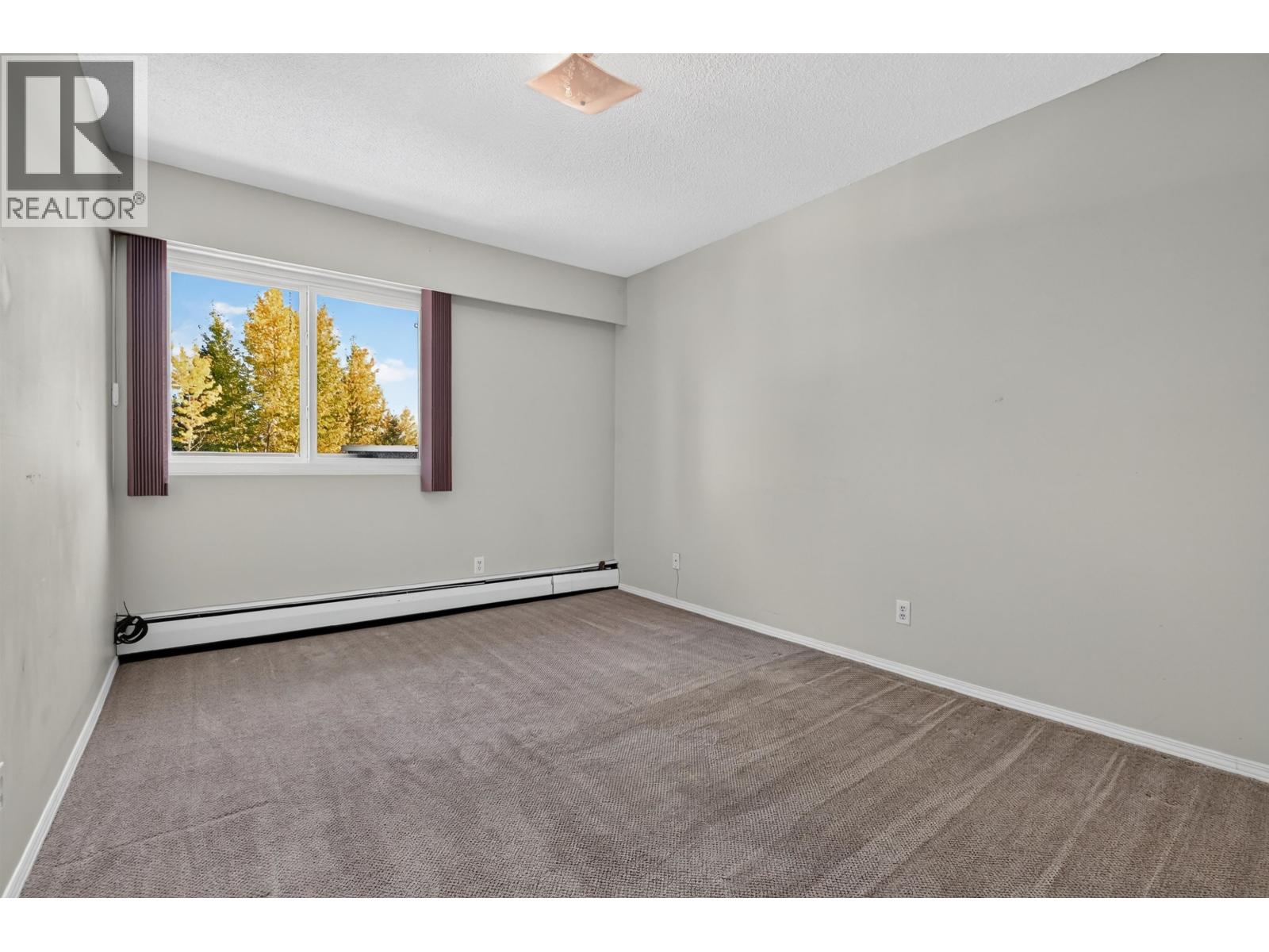 #110 4288 15TH AVENUE - Image 18
