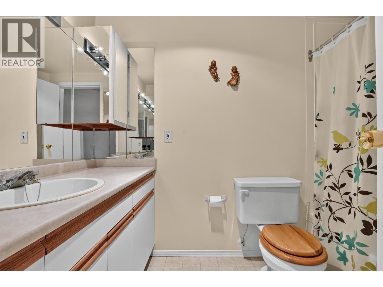 #110 4288 15TH AVENUE - Image 20