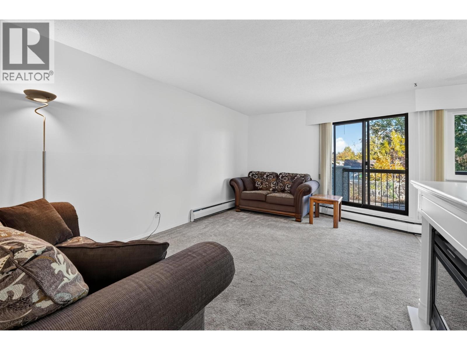 #110 4288 15TH AVENUE - Image 6