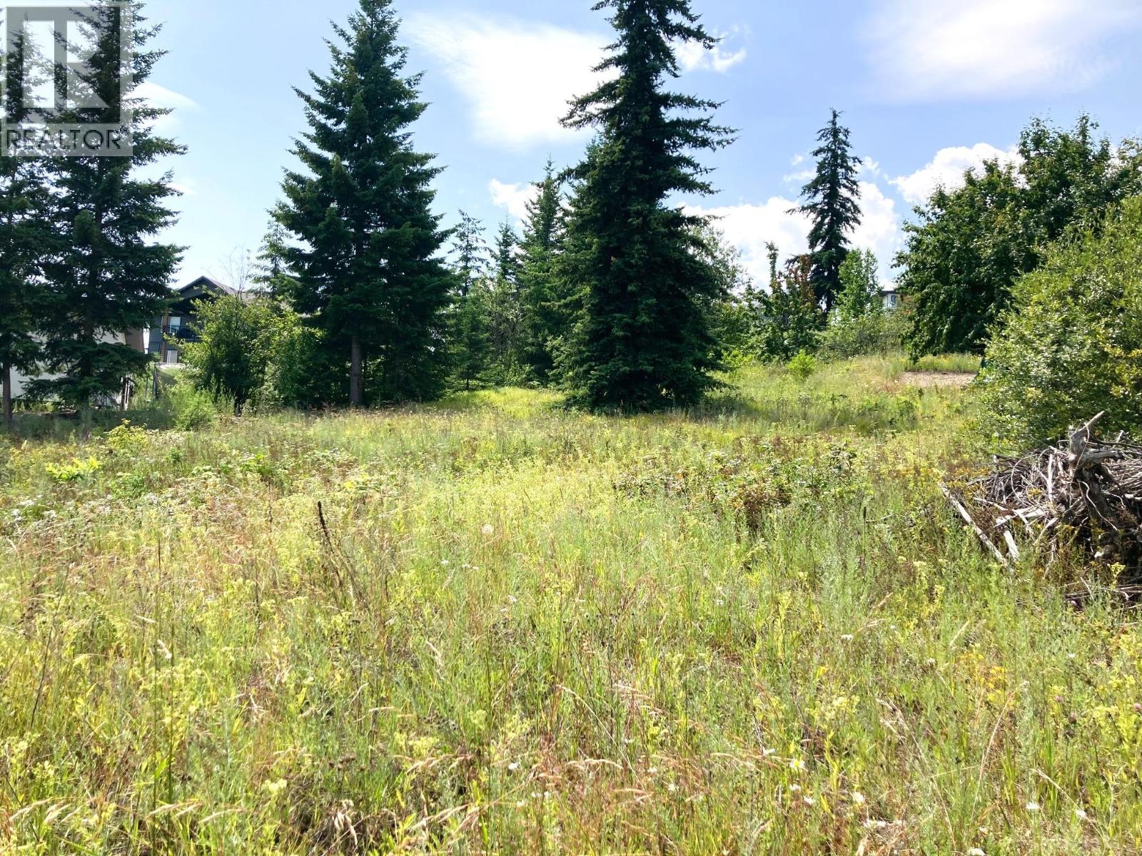  2555 Highlands Drive, Blind Bay