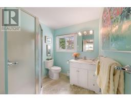 300 & 302 Isobel Lane, Tay Valley, ON K7H3L8 Photo 25