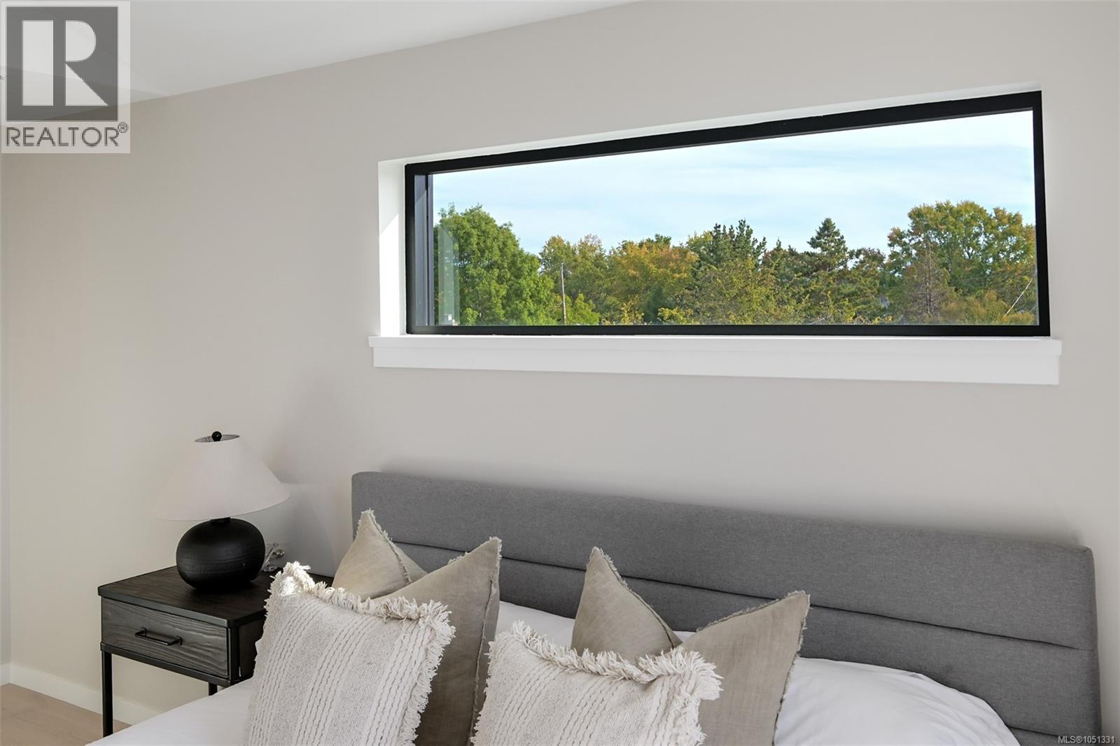 #2 2100 Allenby St - Image 31
