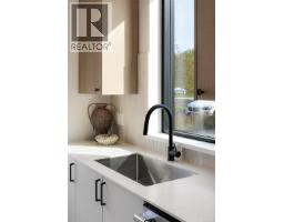 2 2100 Allenby St, Oak Bay, BC V8R3C3 Photo 18