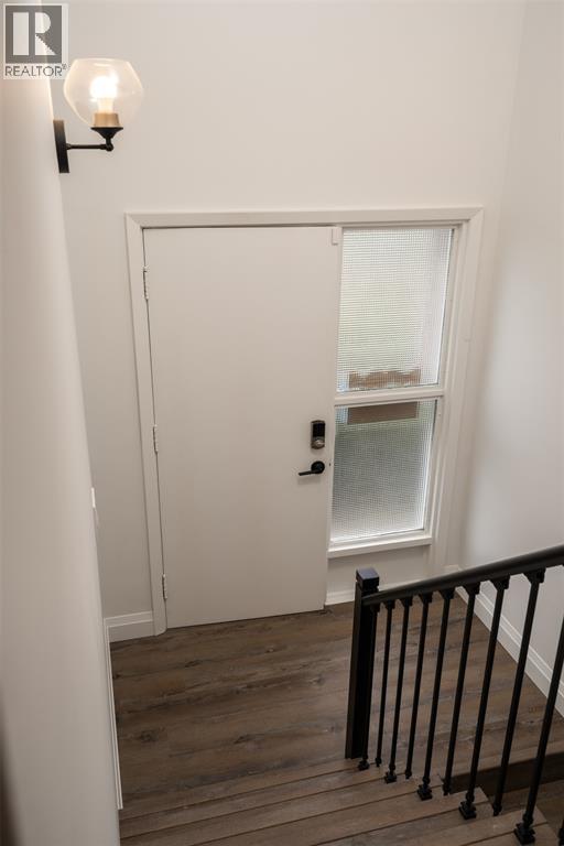 32 LOUISA photo 4