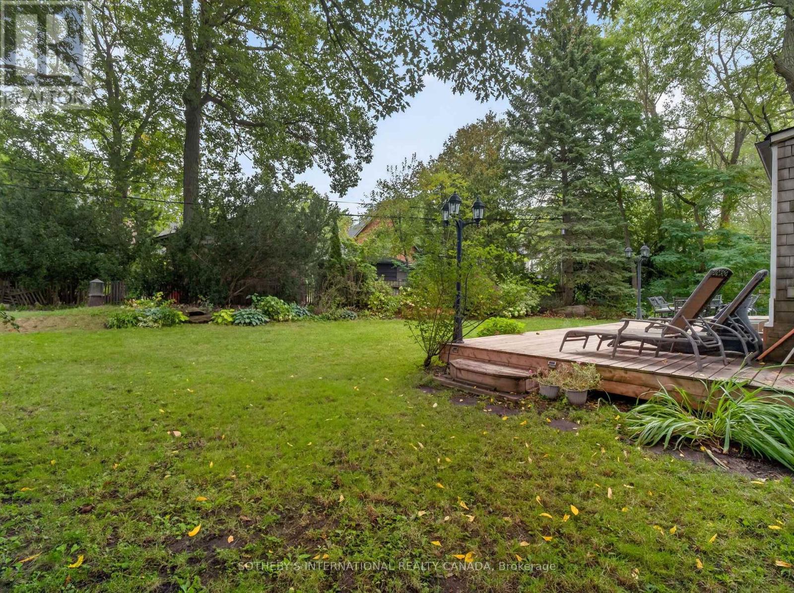 91 BRAEMORE GARDENS - 26
