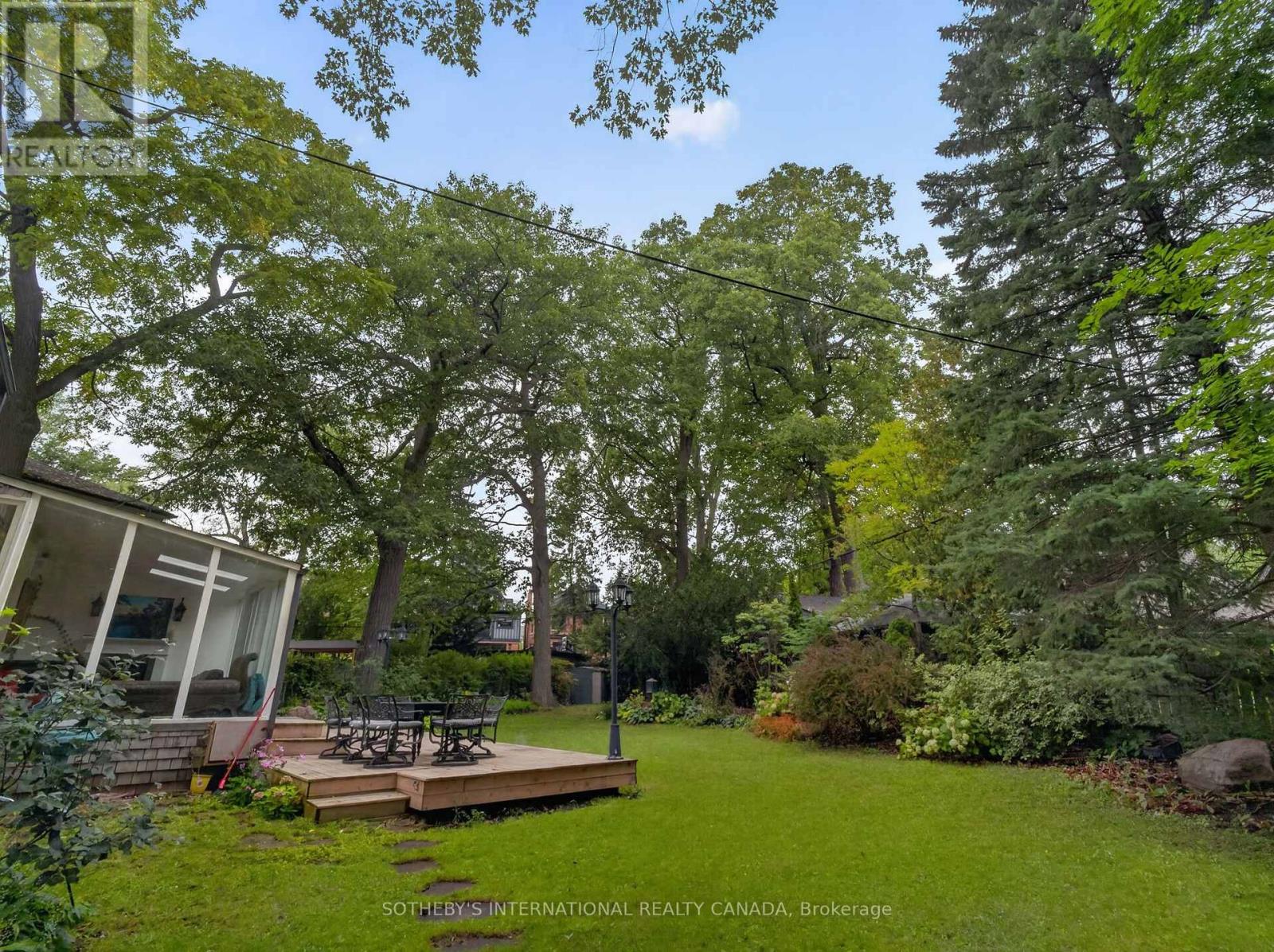 91 BRAEMORE GARDENS - 30