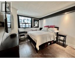 1210 - 120 Saint Patrick Street N, Toronto, ON M5T2X7 Photo 6