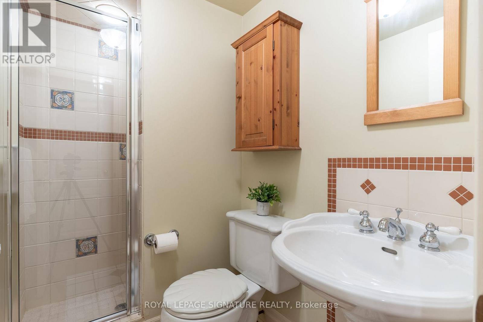 38 Danville Drive, Toronto, ON photo 35