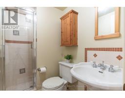 38 Danville Drive, Toronto, ON M2P1J1 Photo 35