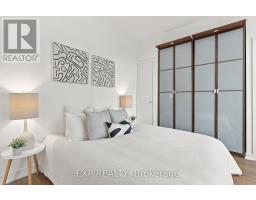 301 - 9 Spadina Avenue, Toronto, ON M5V3V5 Photo 15