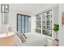 301 - 9 Spadina Avenue, Toronto, ON M5V3V5 Photo 16