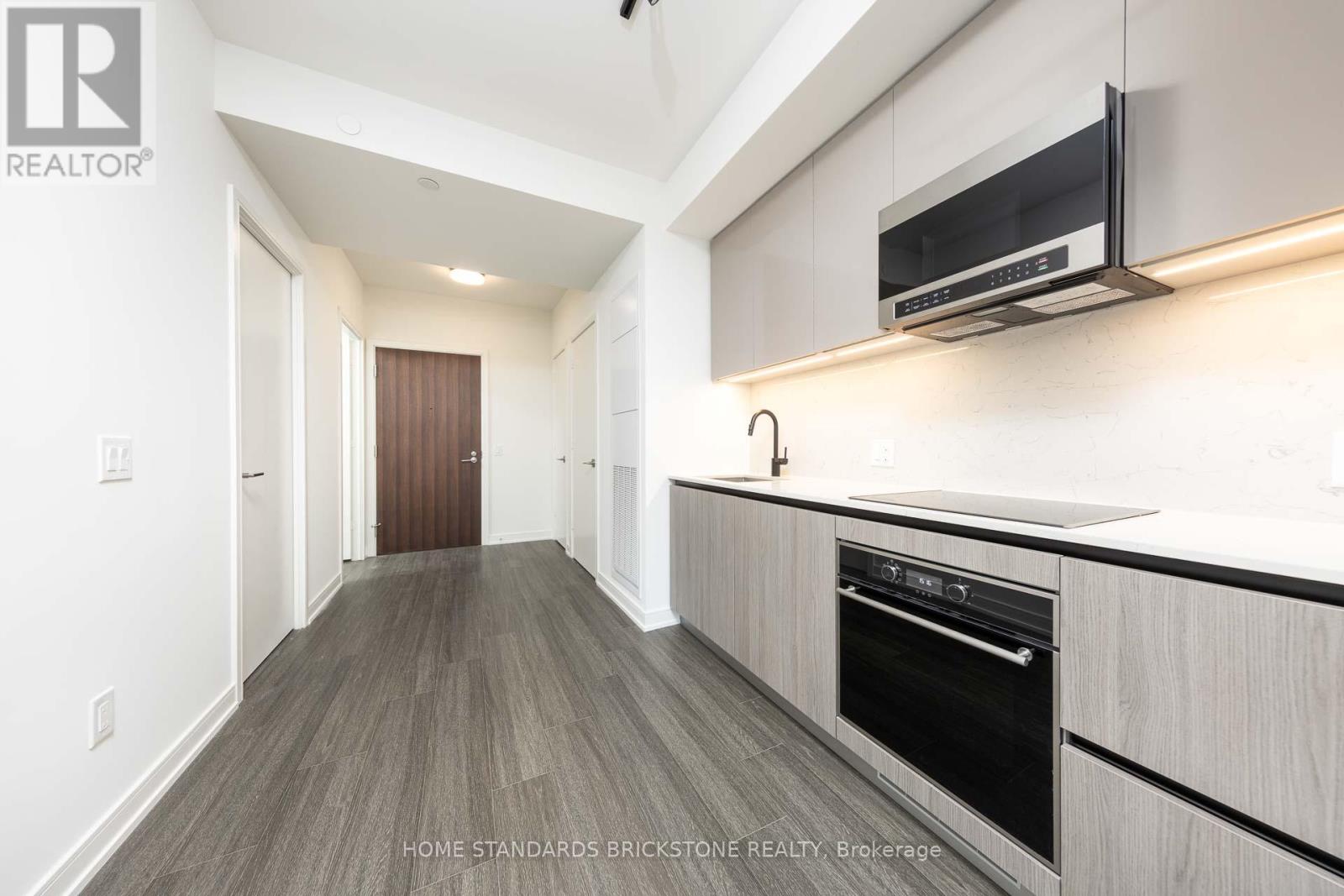 #309 425 FRONT STREET E - 5