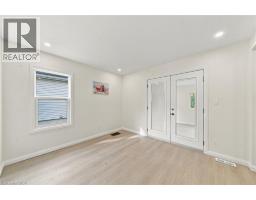 4pc Bathroom - 294 East 28th Street, Hamilton, ON L8V3J3 Photo 8