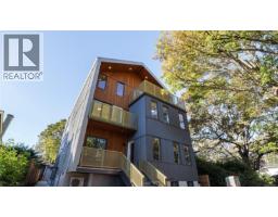 4 1721 Adanac St, Victoria, BC V8R2C4 Photo 18
