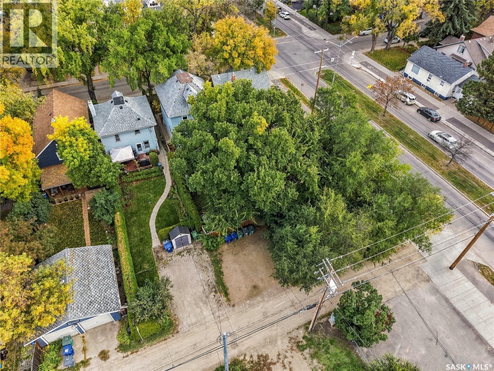 332 10th STREET E, Saskatoon — photo 36