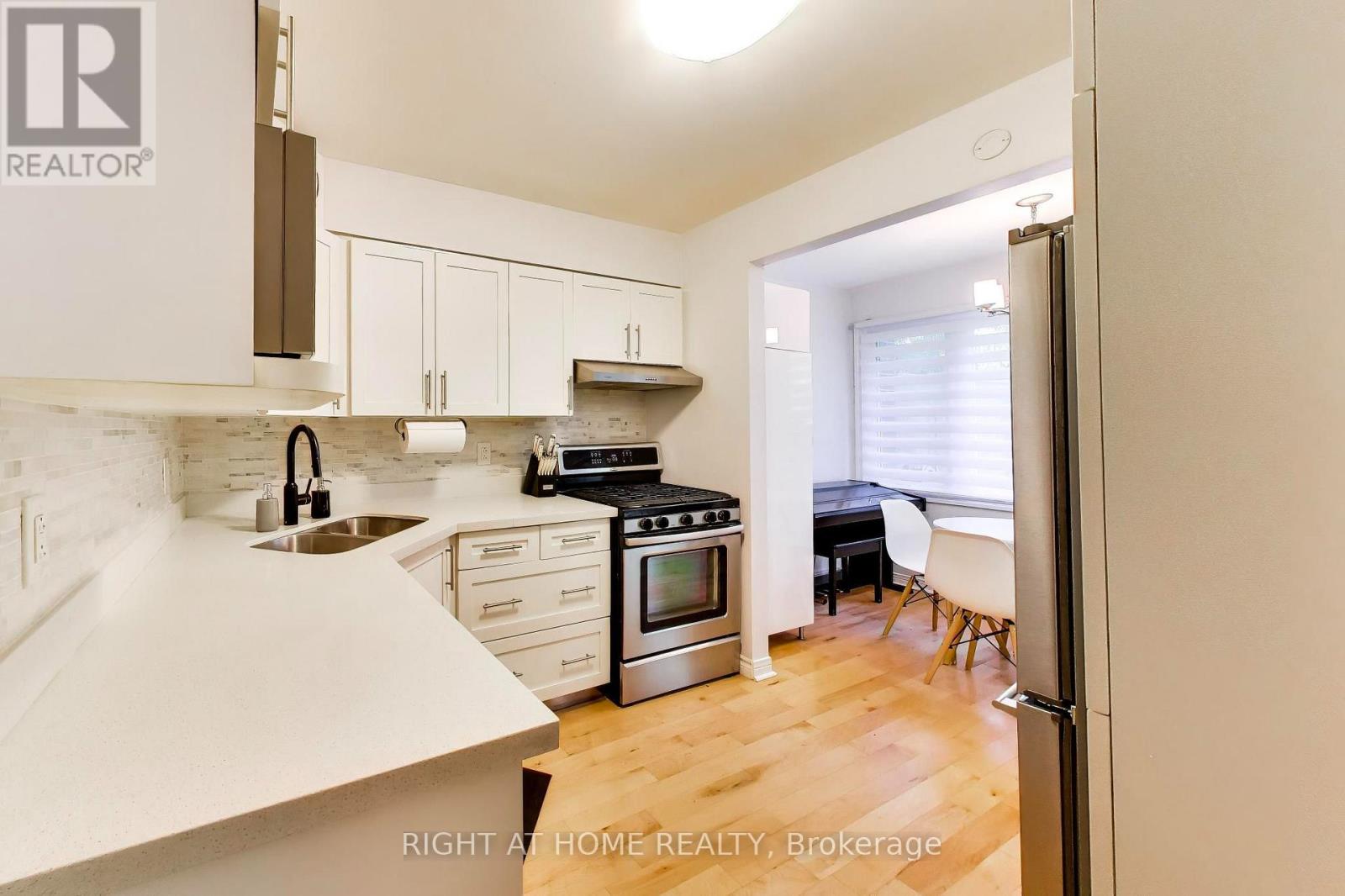 #3 46 THREE VALLEYS DRIVE - Image 6