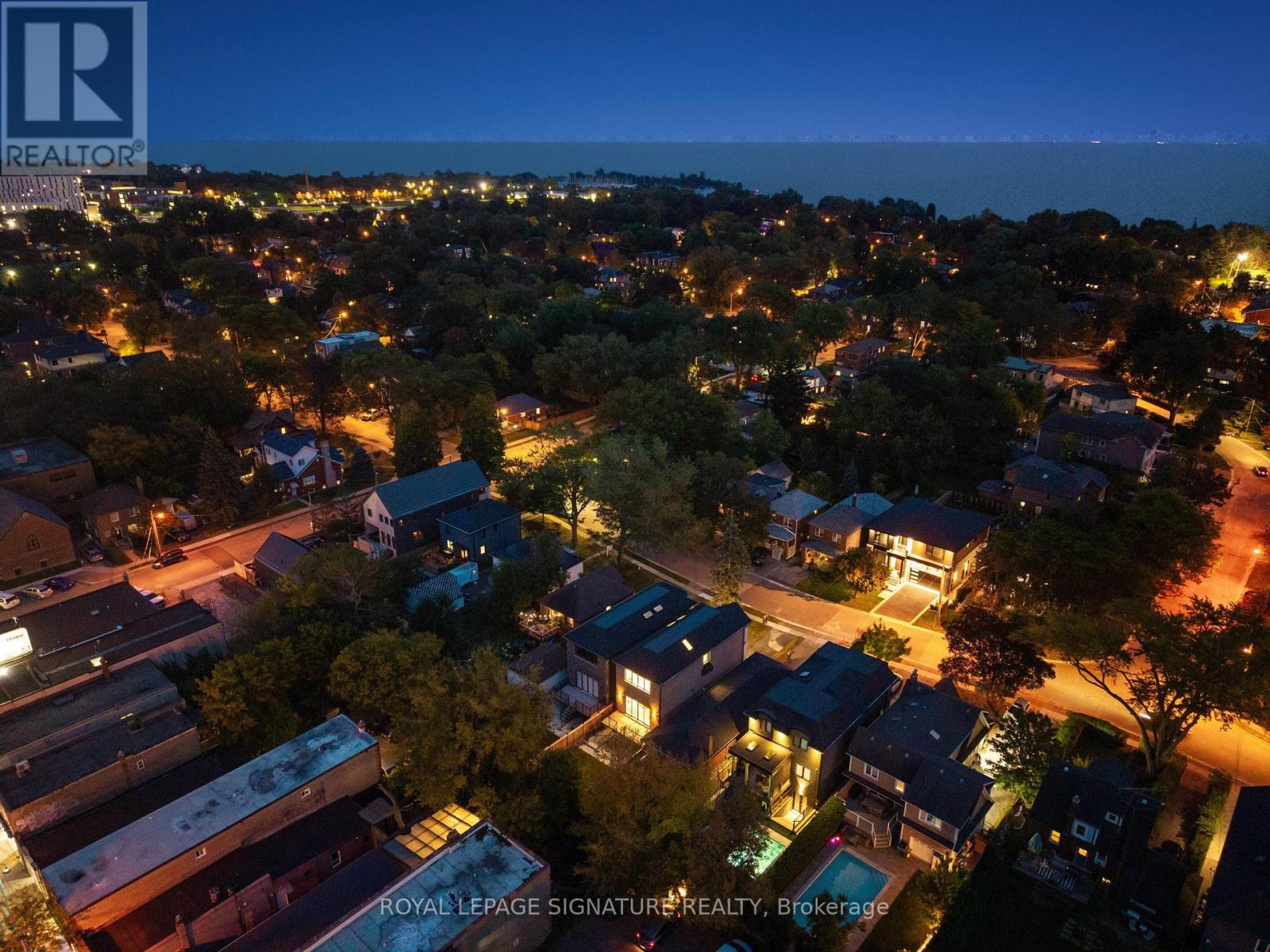 62 Ash Crescent, Toronto, ON photo 47