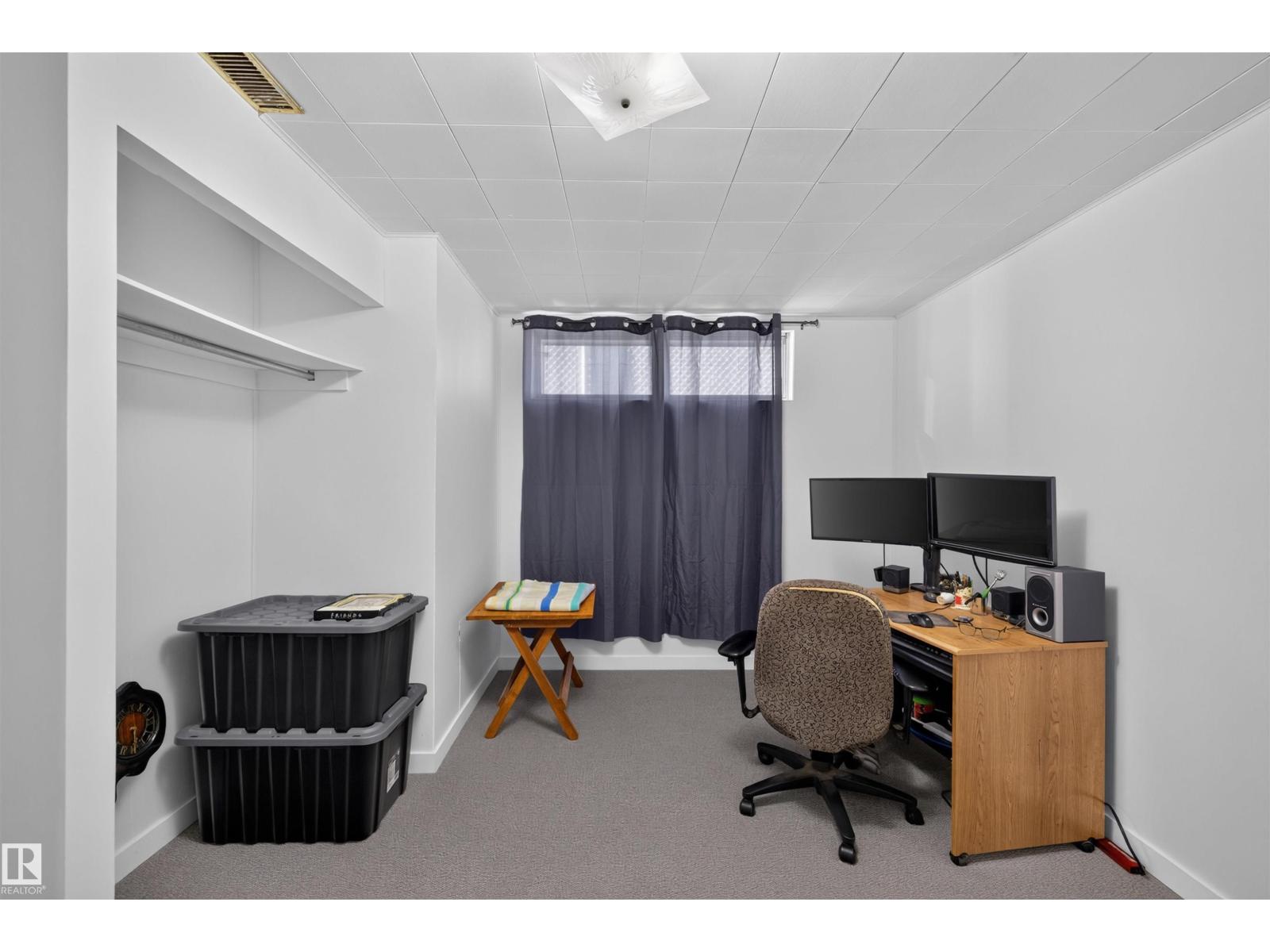 11119 137 Avenue NW, Rosslyn — photo 29 of 30: Property photo