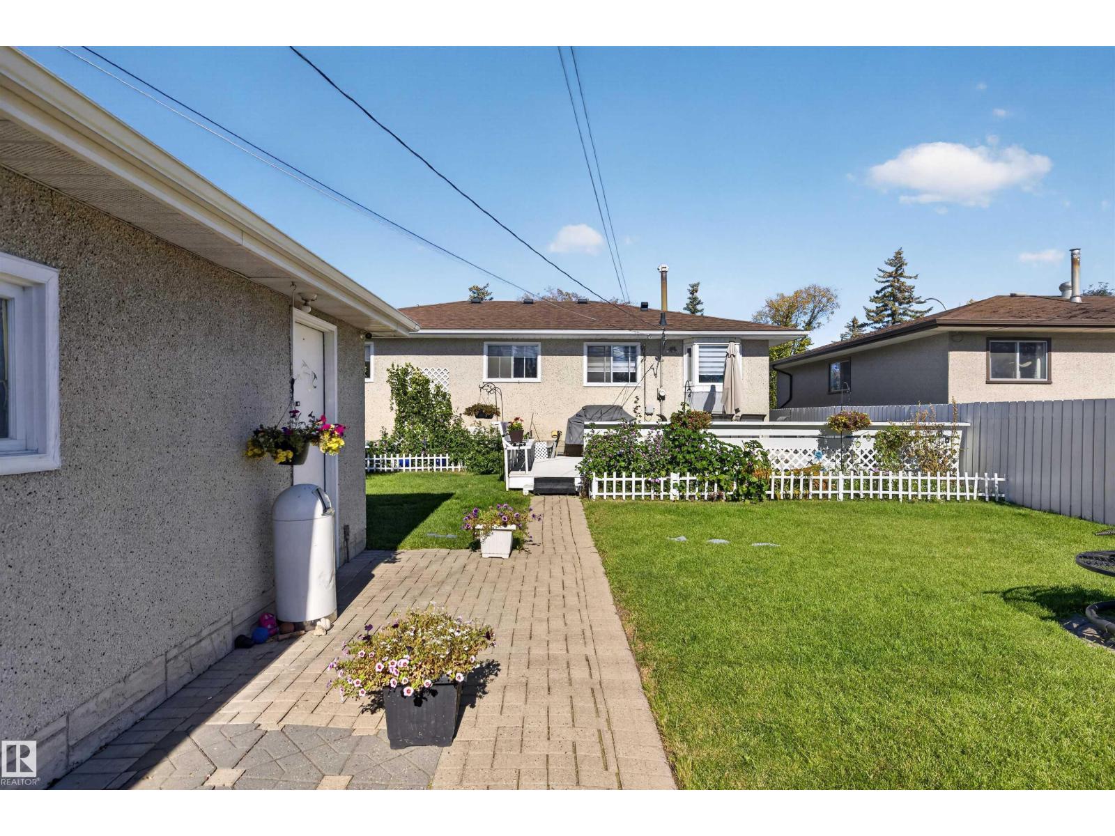 11119 137 Avenue NW, photo 45