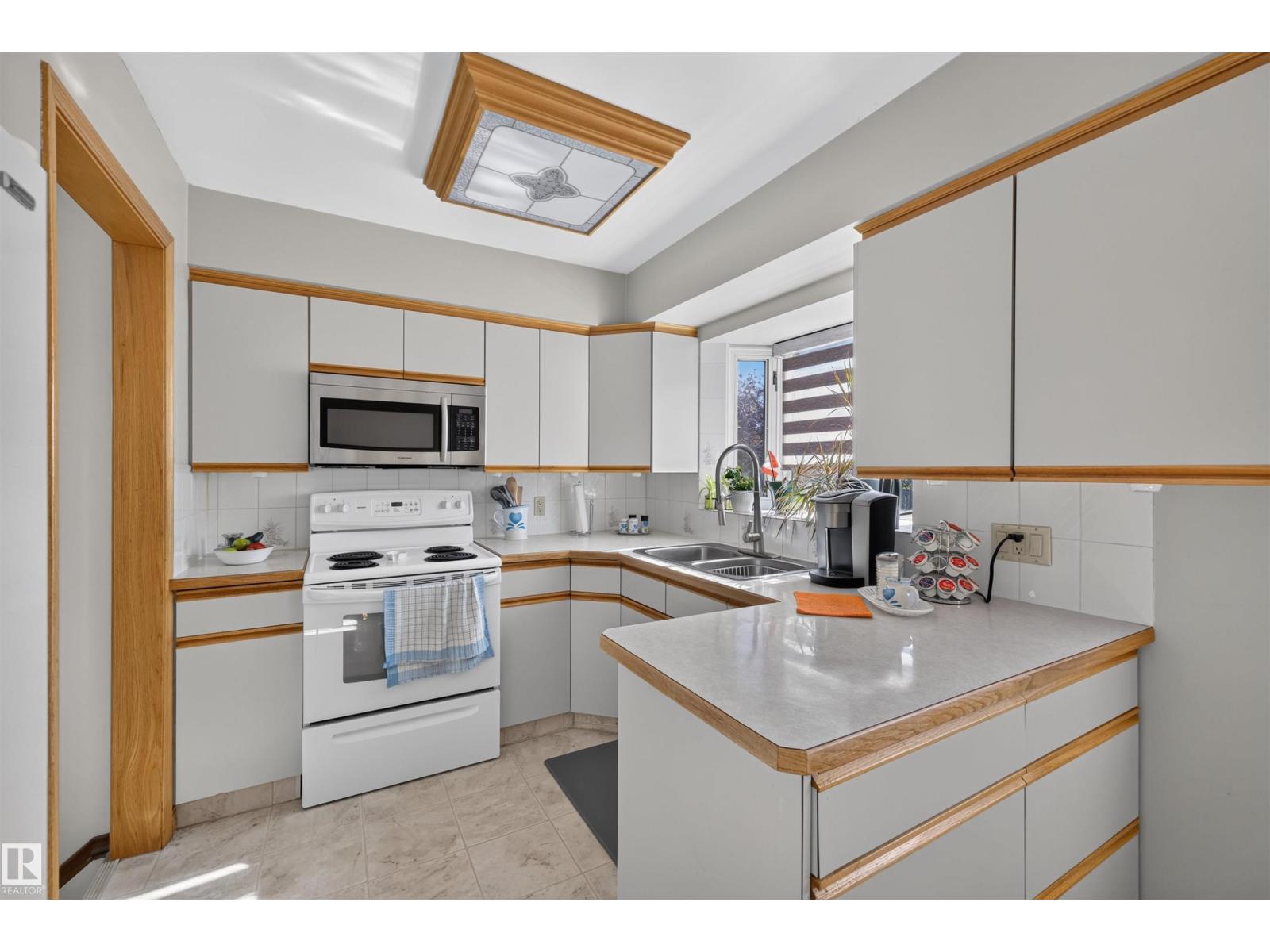 11119 137 Avenue NW, Rosslyn — photo 17 of 30: Property photo