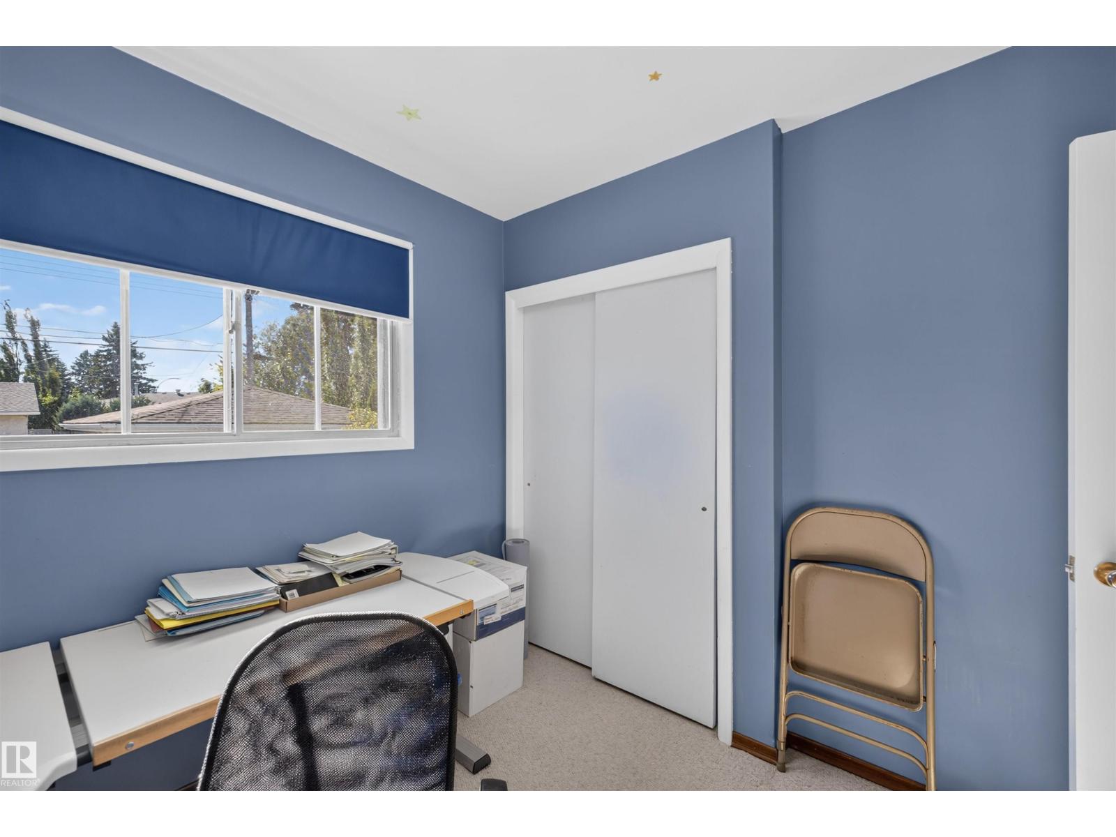11119 137 Avenue NW, Rosslyn — photo 9 of 30: Property photo